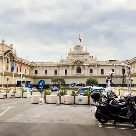 Appartamento - Trains 4 Min - Ac - Super Wifi