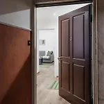- Trains 4 Min - Ac - Super Wifi Apartamento *