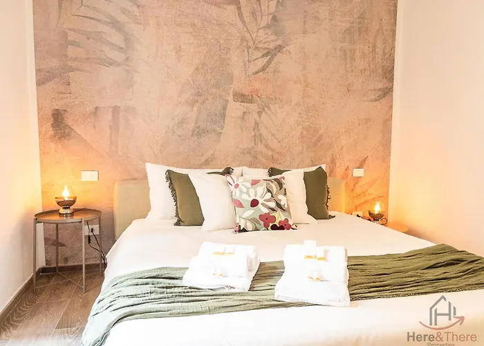 - Trains 4 Min - Ac - Super Wifi Apartment *