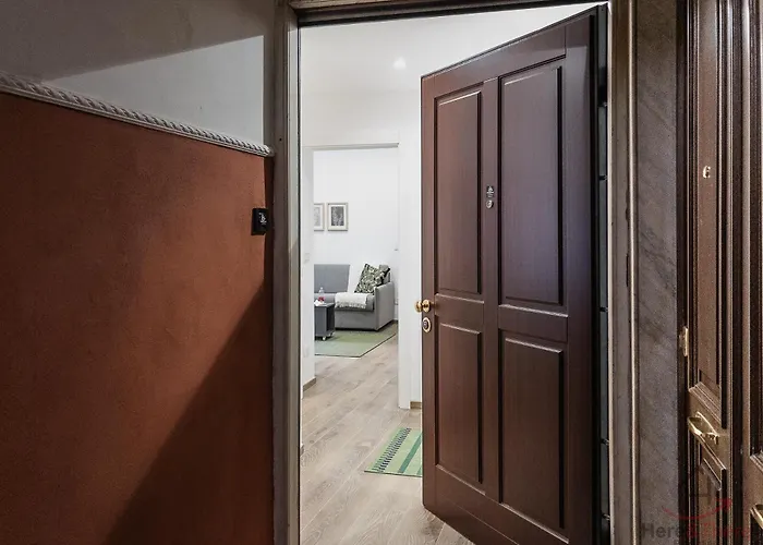 - Trains 4 Min - Ac - Super Wifi Apartmán *